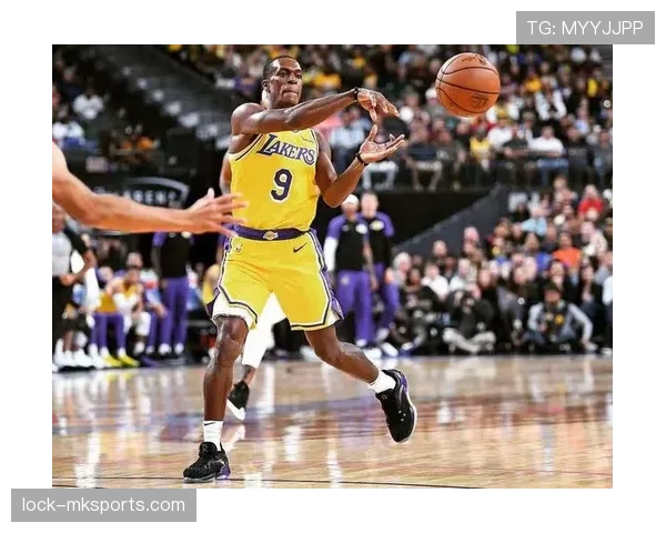 多特蒙德战术革新显成效 教练调整助球队开启崭新篇章