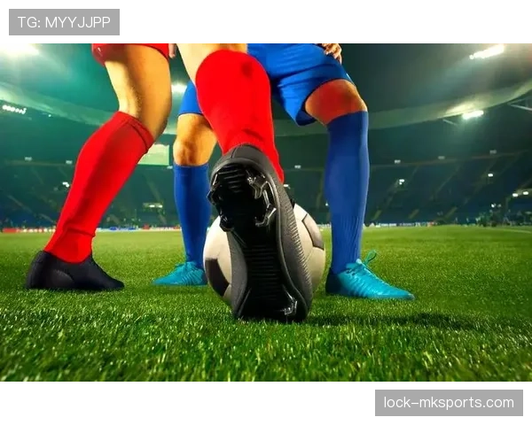 弗拉霍维奇 vs 凯恩：传统中锋与全能前锋的战术角色对比